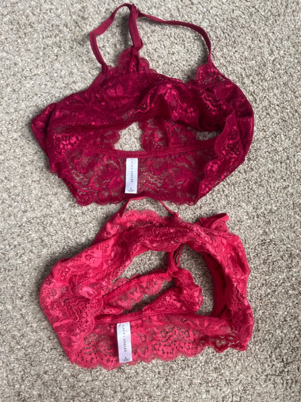 2 bralettes - Picture 5 of 6